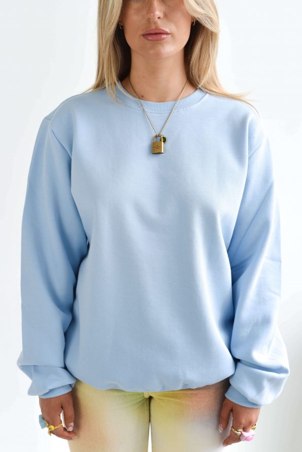 blue sweatshirt female-04